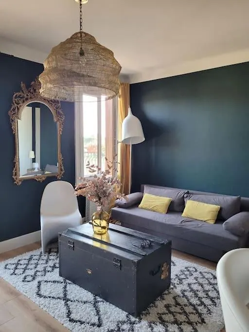 Mini Penthouse Apartment Avignon